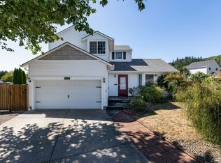 425 Northstar Ct, Columbia City, OR 97018