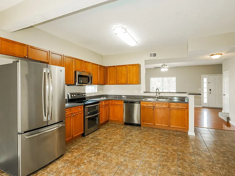 1483 Bern Dr — Photo 9