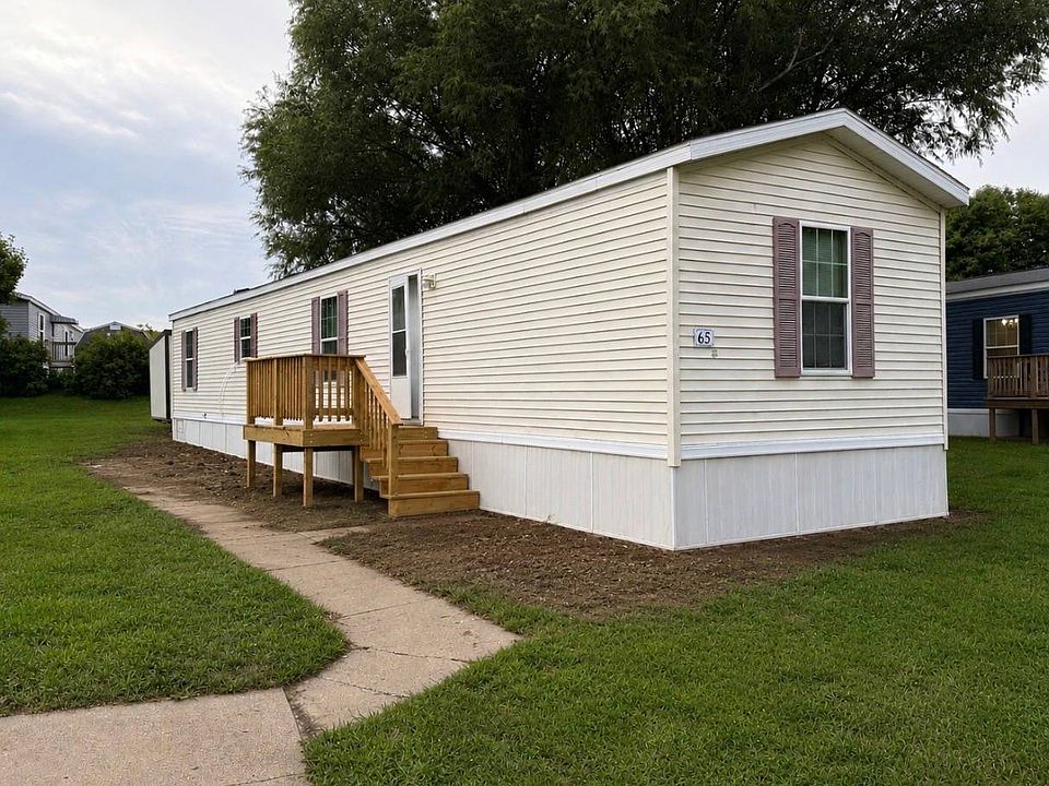 1st image of 65 Highland Dr #65