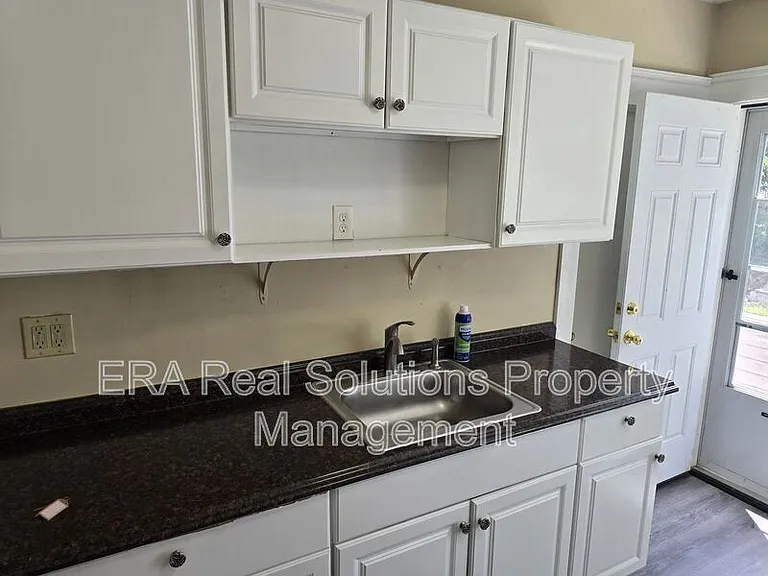 2609 Hood Ave — Photo 11
