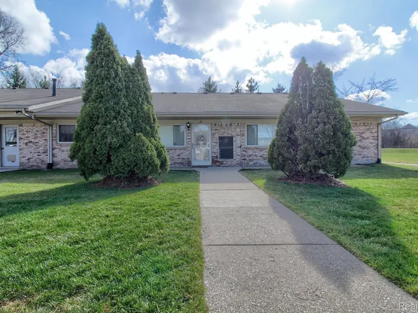 16042 Holz Dr Unit 35, Southgate, MI 48195