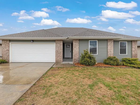 2469 W Brook Ridge Street, Springfield, MO 65803