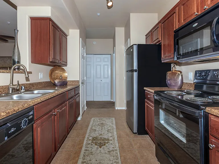 2a2 1140 SQFT 2 Bed 2 Bath