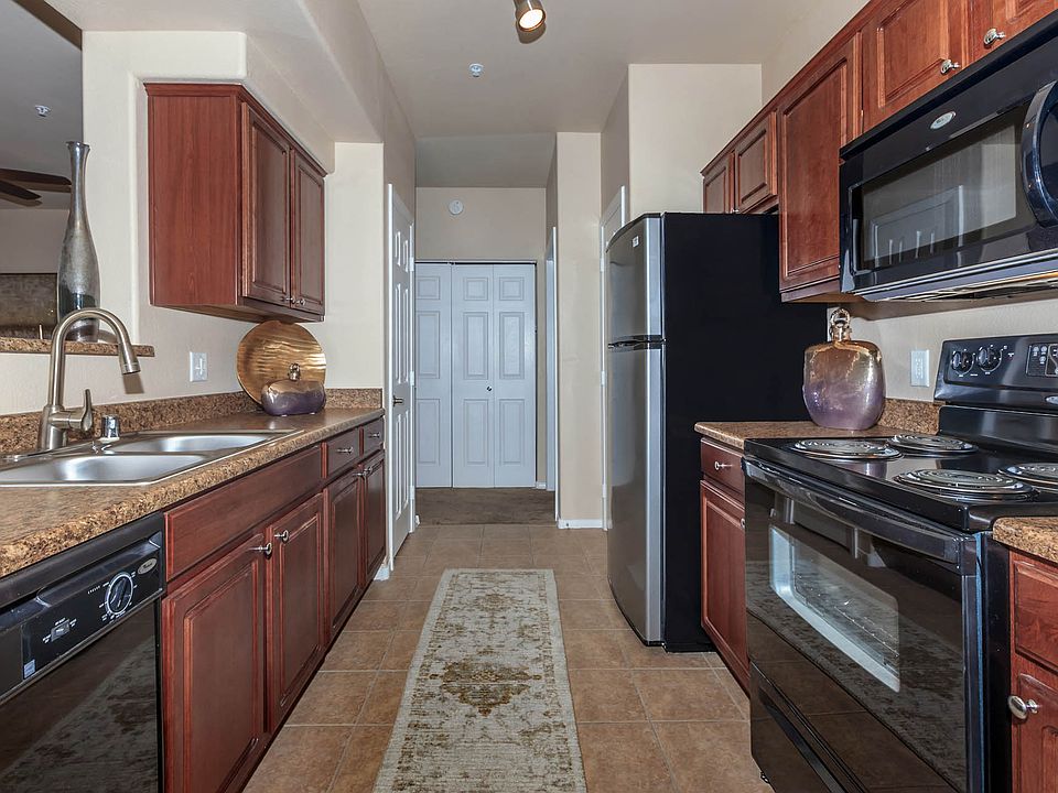 2a2 1140 SQFT 2 Bed 2 Bath