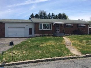 722 Lobelia Ave, Reading, PA