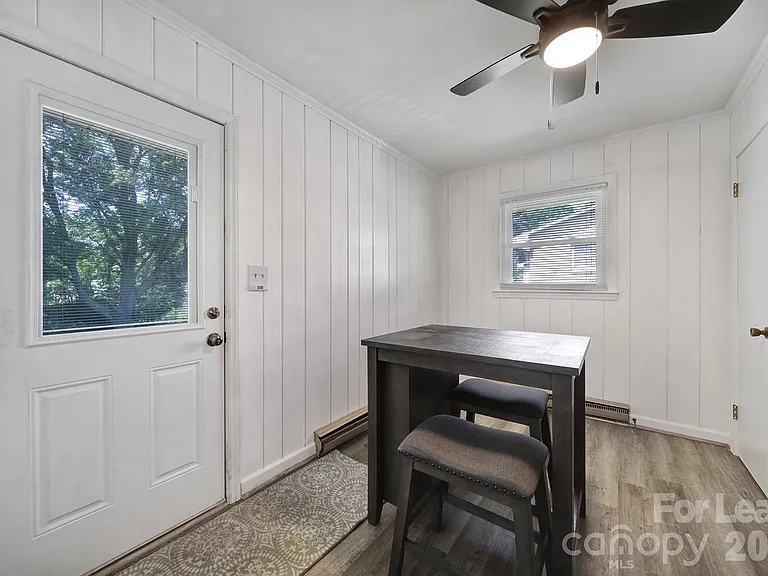 4301 Briarhill Dr — Photo 28