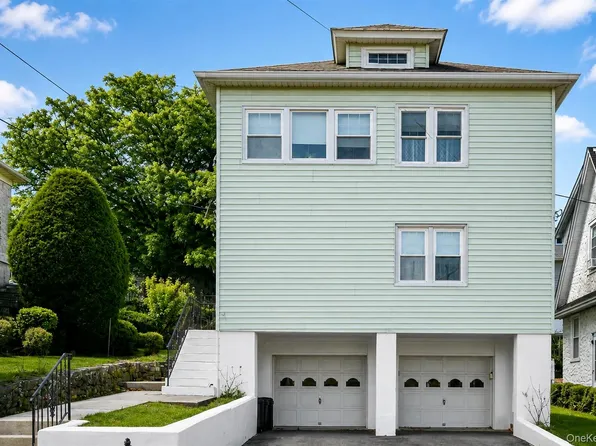 42 Crestview St, New Rochelle, NY