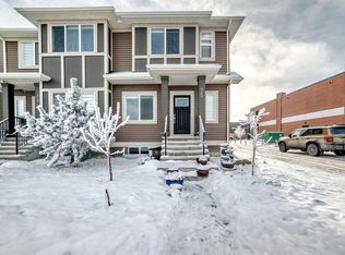 75 N Savanna Blvd NE, Calgary, AB T3J 0Z1