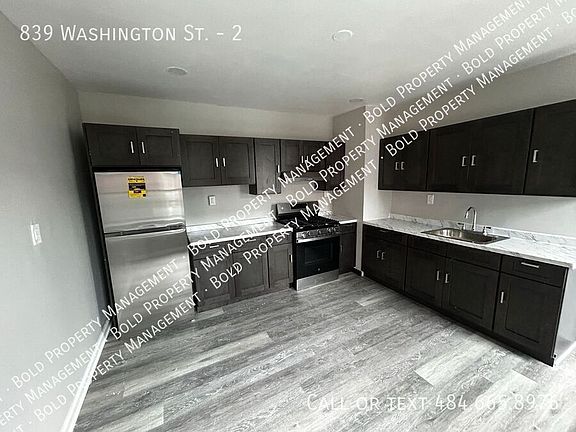 3rd image of 839 Washington St Floor 2