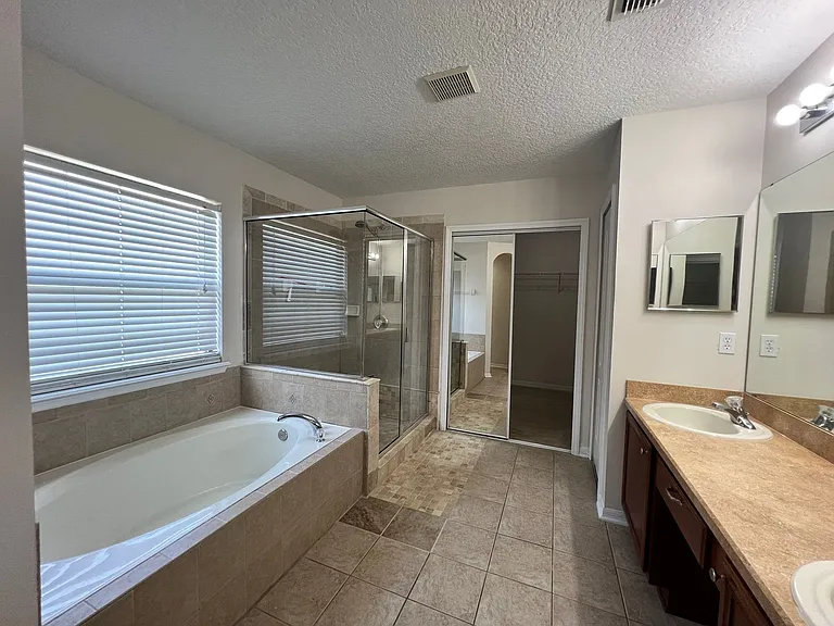 13491 Teddington Ln — Photo 27