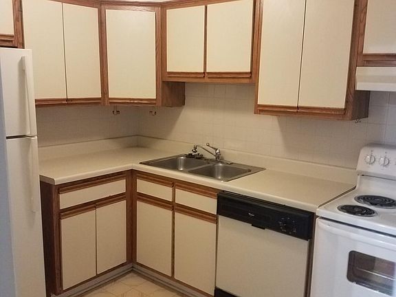 4th image of 742 Graydon Ave APT 1