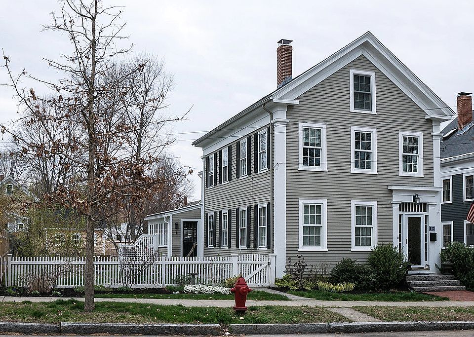 1st image of 20 Broad St