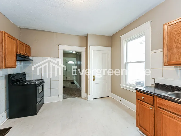 5318 Whetsel Ave — Photo 4
