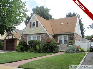 1453 Matheron Ave, Baldwin, NY 11510