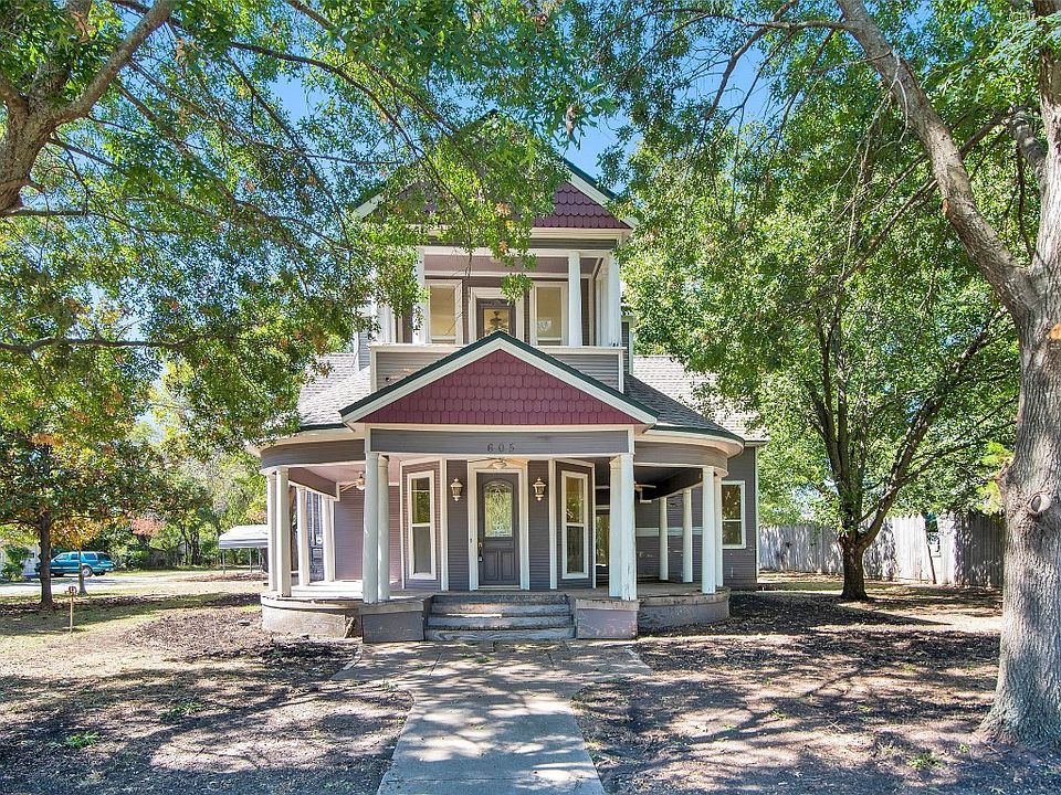 605 S Bond St, Whitewright, TX 75491 Zillow