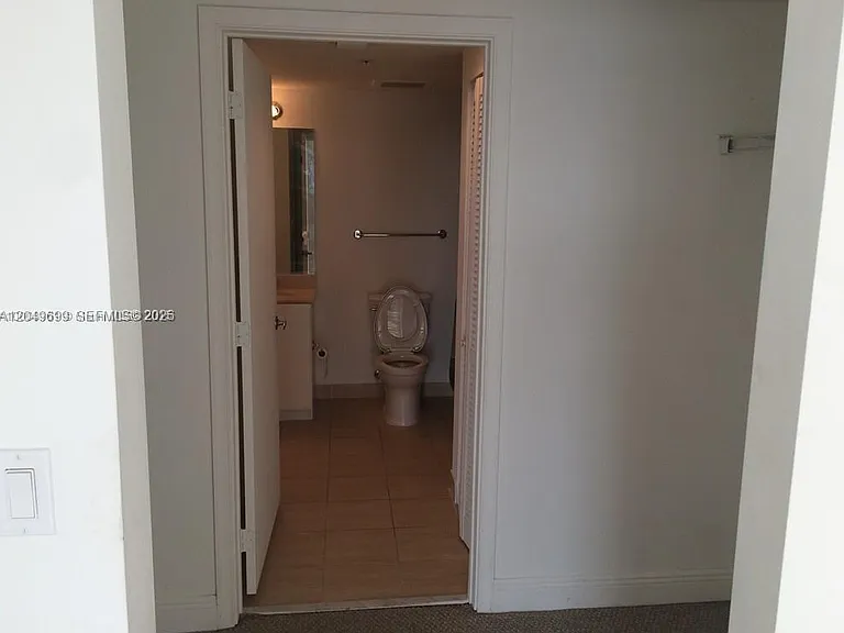 1750 N Bayshore Dr #4912 — Photo 9