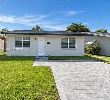 Mainlands Of Tamarac Lake — Photo 1