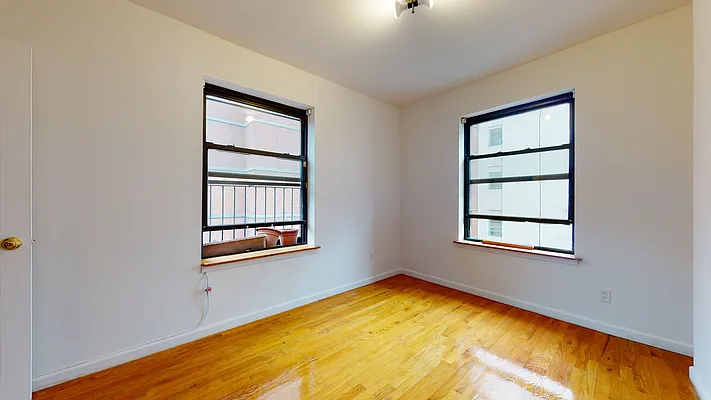 Rented by Bond New York | media 15