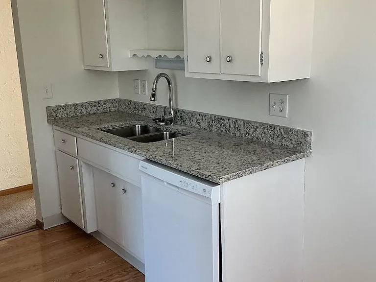 2447 County Road B — Photo 3