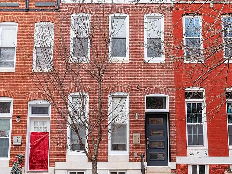 1630 N Bond St — Photo 1