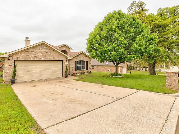 3rd image of 2210 Creek Side Dr