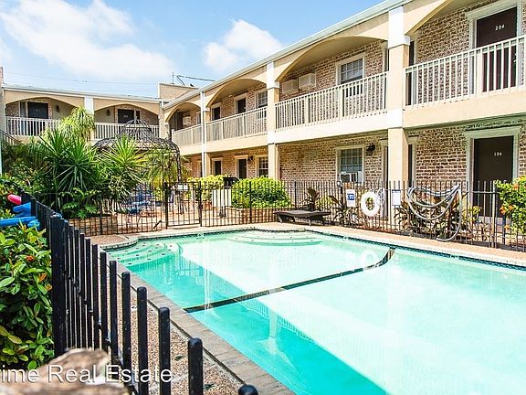 5th image of 5720 S Alameda St APT 202