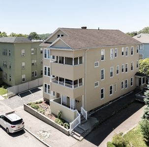30-32 Loxwood St, Worcester, MA, 01604