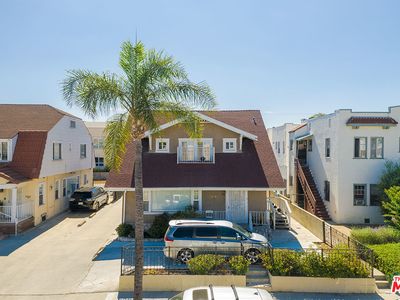 553 N Serrano Ave, Los Angeles, CA, 90004