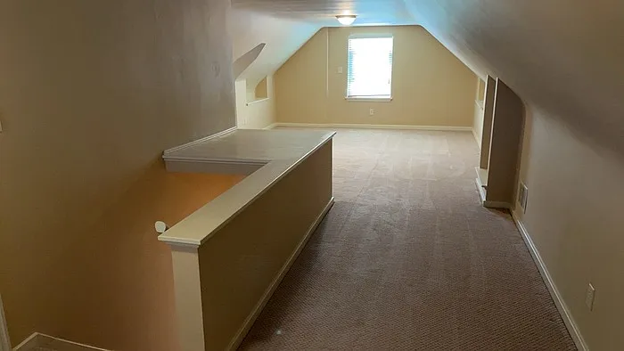 2400 Hillview Ave — Photo 27