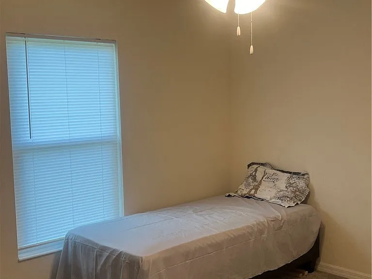 108 Dublin Cir — Photo 6