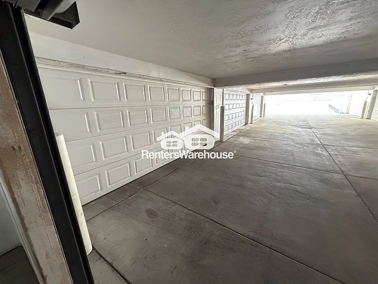 4072 S 300 E #12 — Photo 4