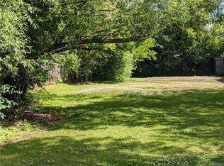 488 Longmeadow Rd, Amherst, NY 14226