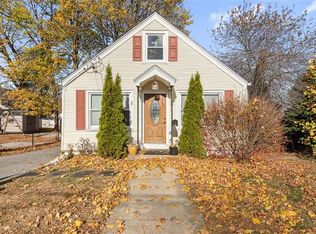 71 Waveland Ave, Johnston, RI 02919