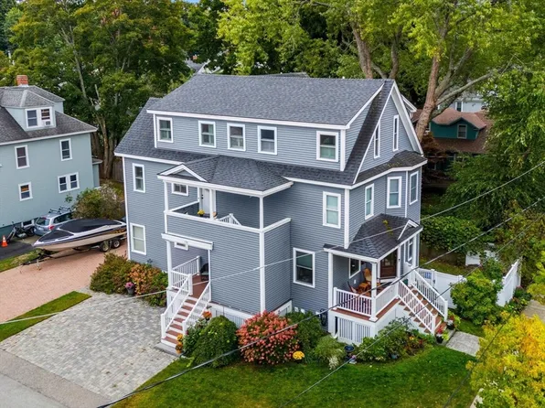 130 Park St #2, Portsmouth, NH 03801