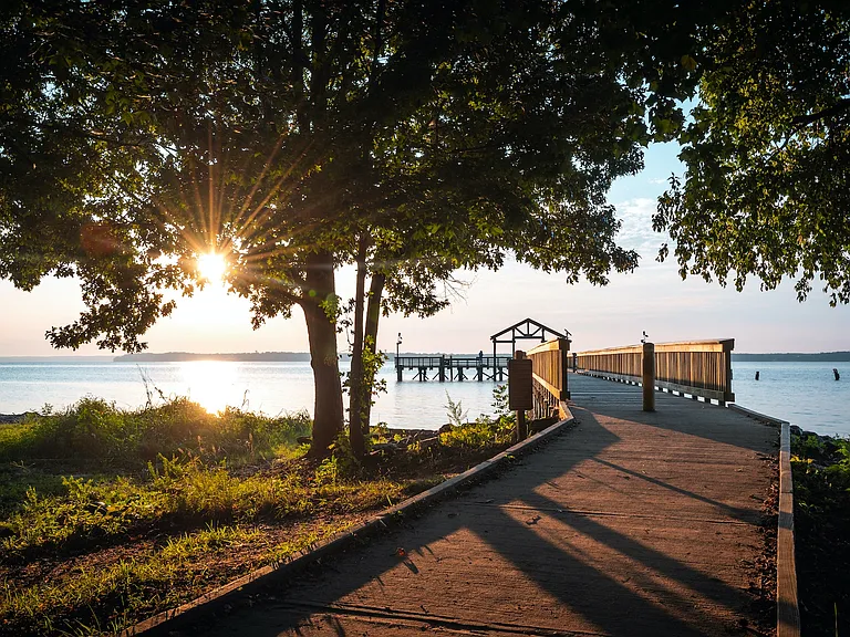 Minutes away from historic and charming Occoquan