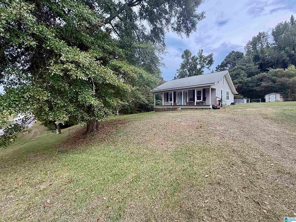 1st image of 2965 Torrance Rd