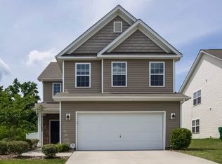 10317 Caldwell Forest Dr, Charlotte, NC 28213