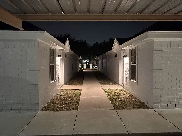 2223 Moonlight Ln #3 — Photo 9