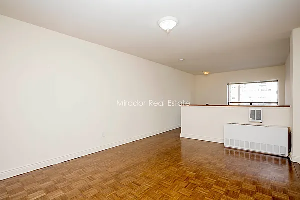 Rented by Mirador Real Estate | media 57