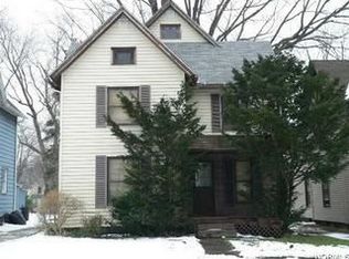 446 Harbor St, Conneaut, OH 44030