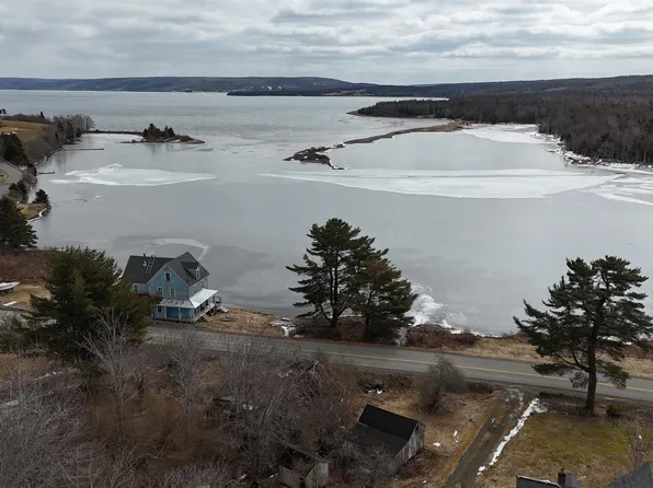 2157 Marble Mountain Rd, West Bay, NS B0E 2Y0