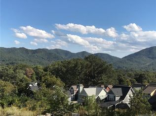 106 Chepstow Pl, Black Mountain, NC 28711