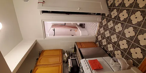 Rented by Avi Nash Associates