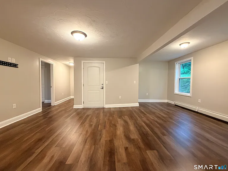 415 School St — Photo 4