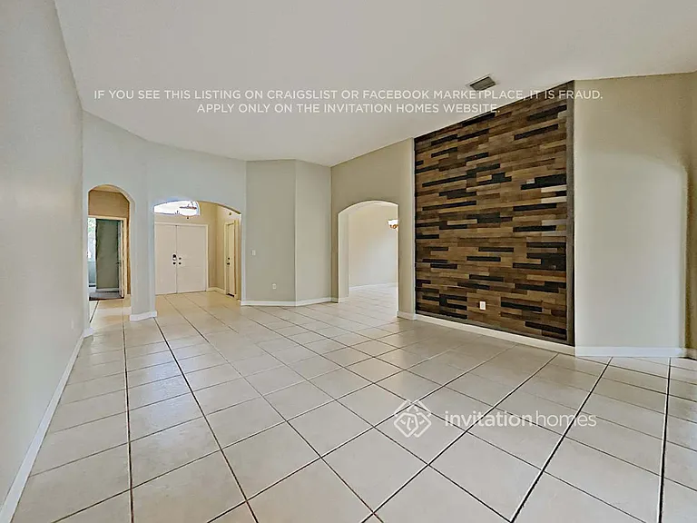 1339 NW 166th Ave — Photo 4