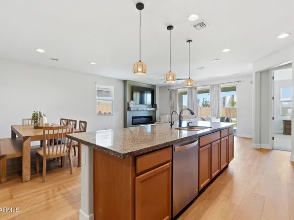 34031 N CASEY Lane, San Tan Valley, AZ 85144