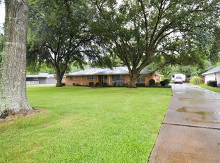 220 Langham Rd, Beaumont, TX 77707