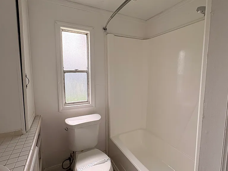 4395 Helen Ave #6 — Photo 12