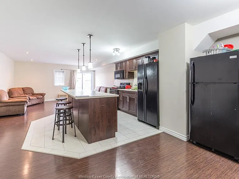 700 Bridge Ave — Photo 6