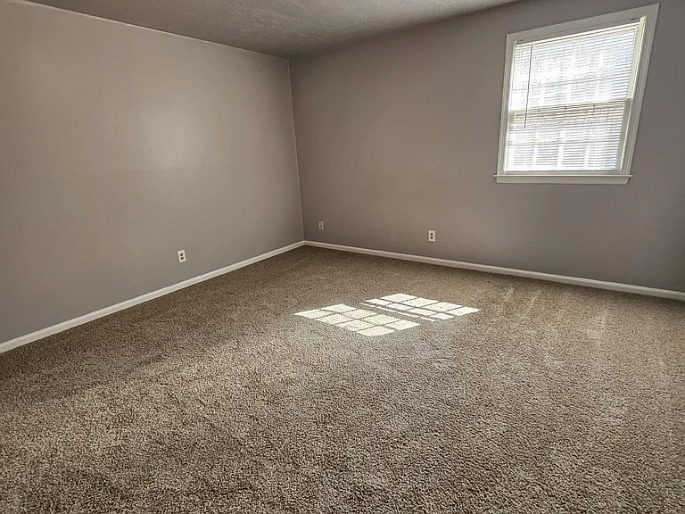 3809 Seamist Rd — Photo 6